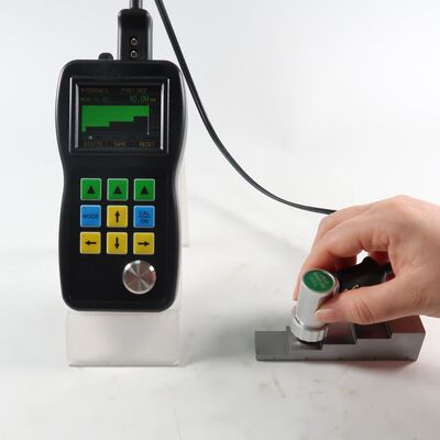 Medidor de Espessura Ultrassônico Série TM282 com Varredura A&B Através de Revestimento e Software para Medição Precisa de Espessura